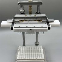 0.1 mL PCR Extractor with Stand